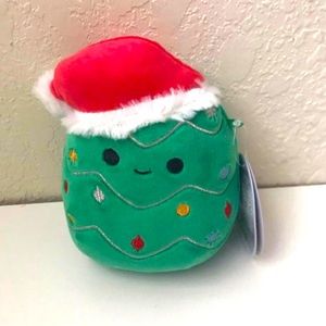 Squishmallow Carol the Christmas Tree NWT 4.5”